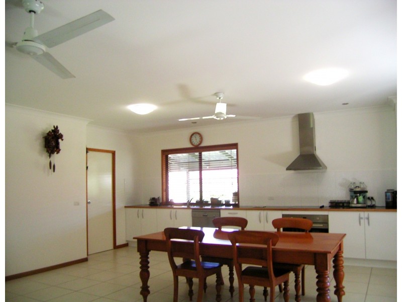 17 Tall Trees Way, Caloundra QLD 4551
