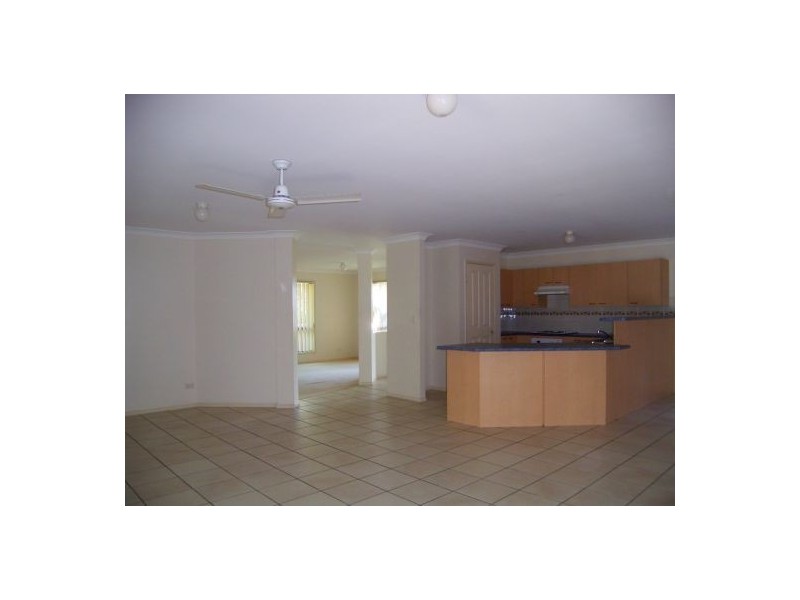 8  Cheviot Court, Caloundra QLD 4551