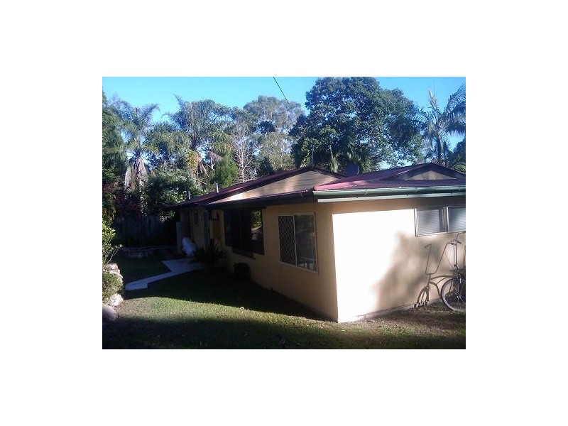 205 Neill Rd, Mooloolah Valley QLD 4553