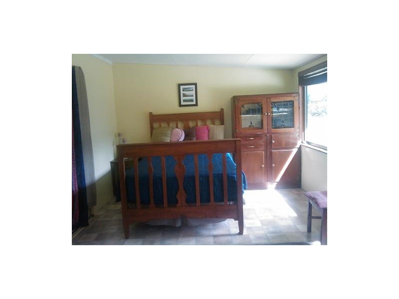 205 Neill Rd, Mooloolah Valley QLD 4553