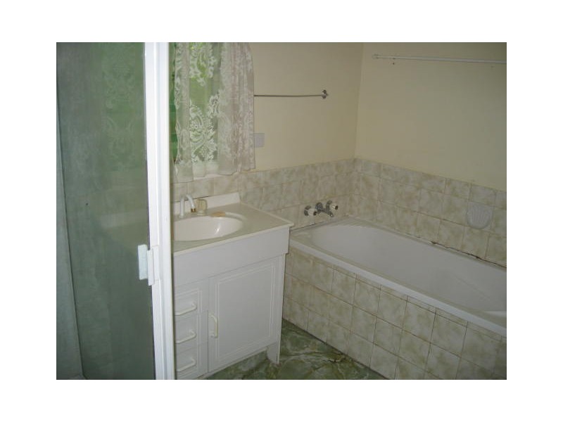 24 Church Street, Beerburrum QLD 4517