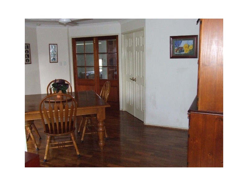 10 Jinker Track, Albany Creek QLD 4035