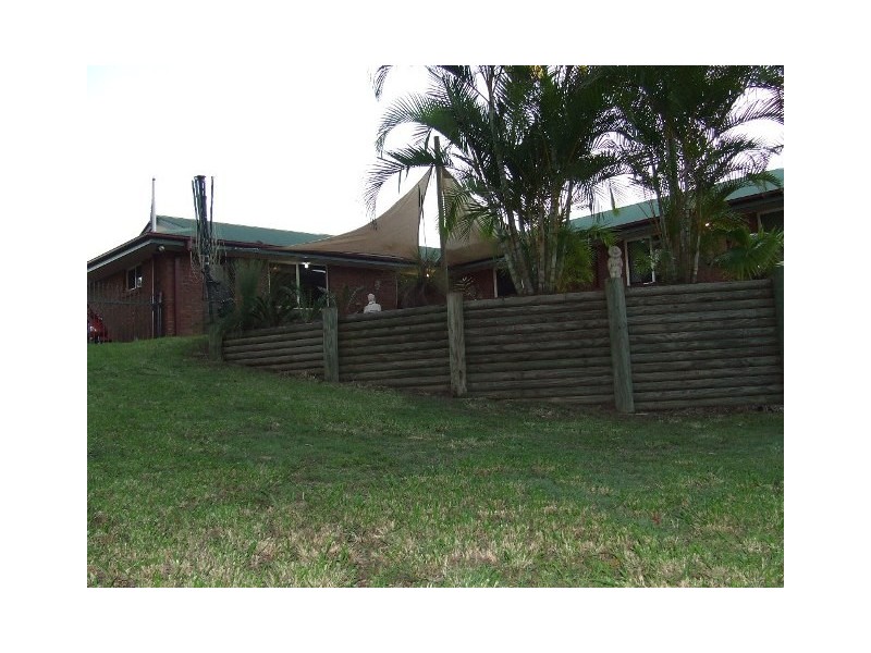 10 Jinker Track, Albany Creek QLD 4035