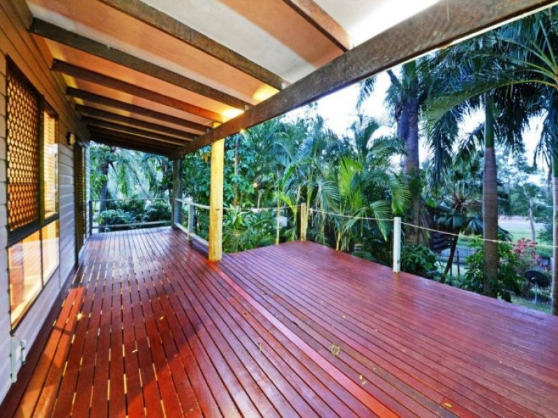 7 Barnes Place, Cannonvale QLD 4802