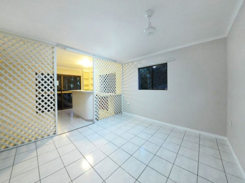 7 Barnes Place, Cannonvale QLD 4802