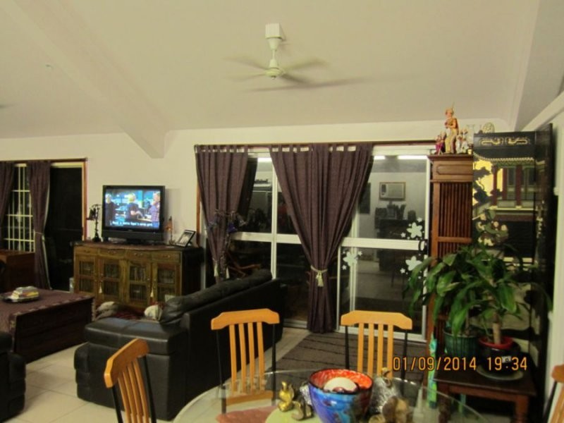 15 Dudley Road, Proserpine QLD 4800
