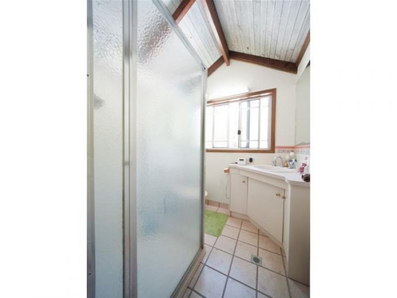 9 Riverview Drive, Mount Julian QLD 4800
