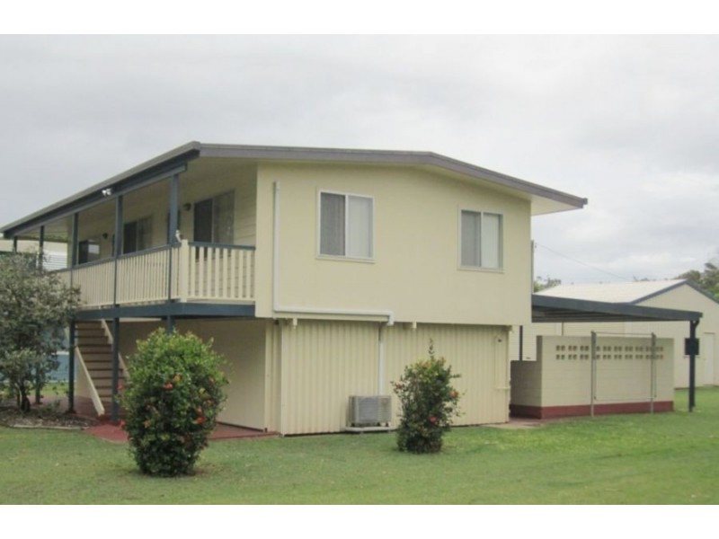 12 PETERS AVENUE, Midge Point QLD 4799