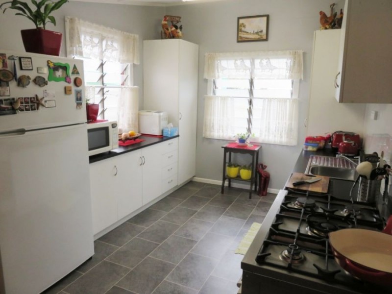 8509 BRUCE HIGHWAY, Bloomsbury QLD 4799