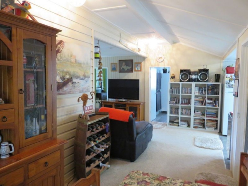 8509 BRUCE HIGHWAY, Bloomsbury QLD 4799