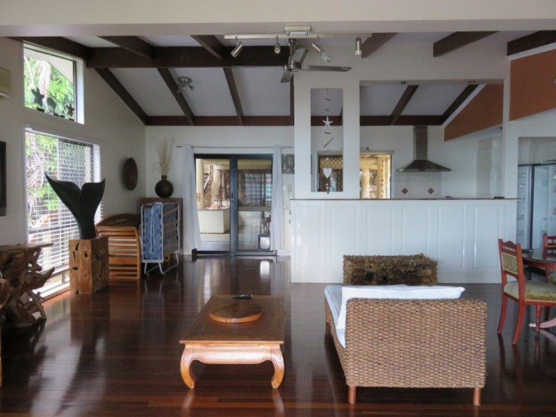 21 AIRLIE CRESCENT, Airlie Beach QLD 4802