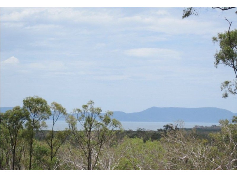 6 SNOWGUM COURT MOUNTAIN VISTA ESTATE, Midge Point QLD 4799