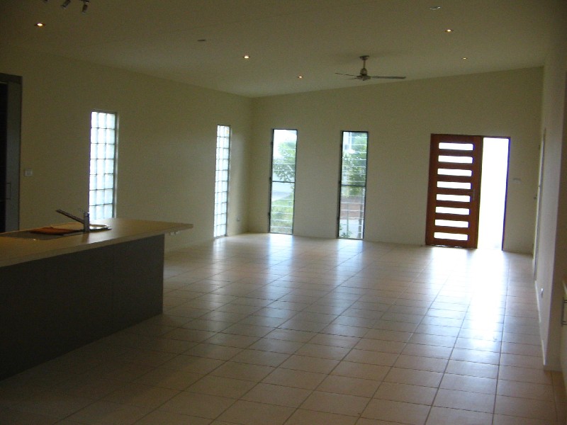 ABEL   ROAD, Cannonvale QLD 4802