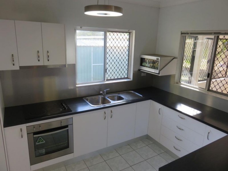 44 LELONA DR, Bloomsbury QLD 4799