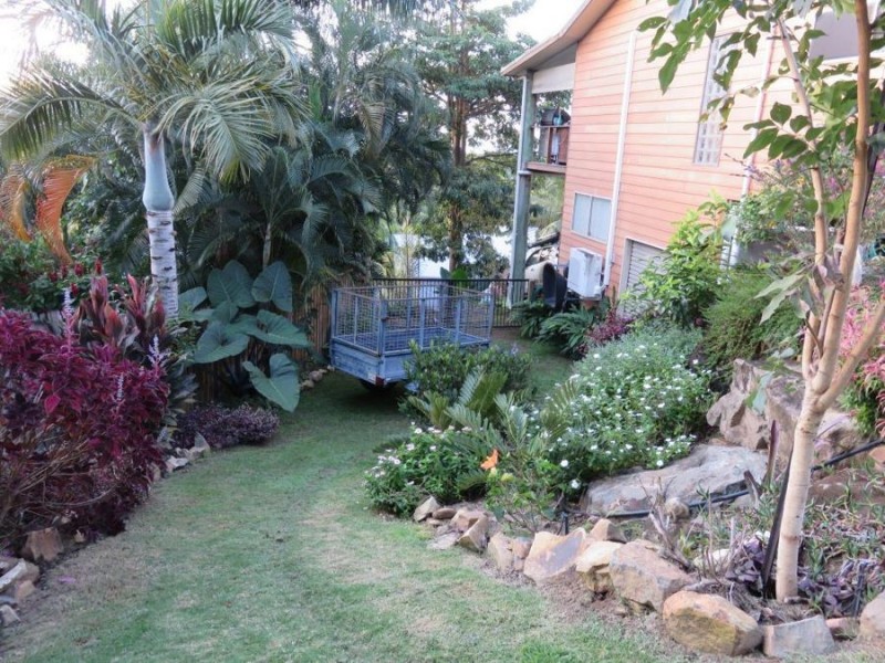 5 SOUTH MOLLE BOULEVARD, Cannonvale QLD 4802