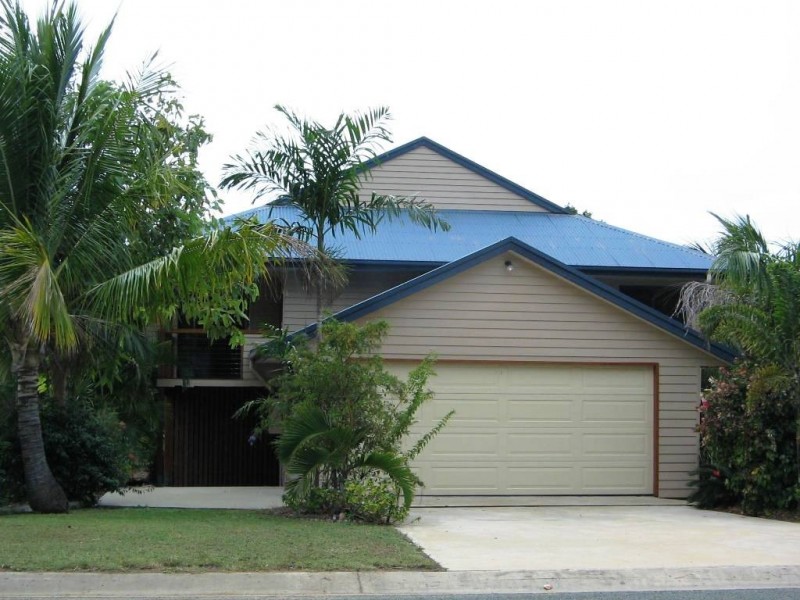 92  GLOUCESTER AVE HIDEAWAY BAY 4800, Whitsundays QLD 4802