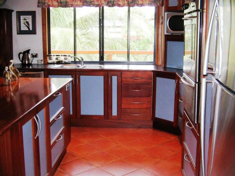 92  GLOUCESTER AVE HIDEAWAY BAY 4800, Whitsundays QLD 4802