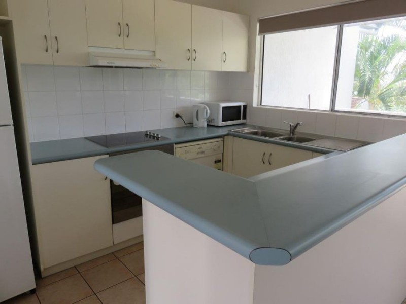 UNIT 20 REEFSIDE VILLAS 12 ESHELBY DRIVE, Cannonvale QLD 4802