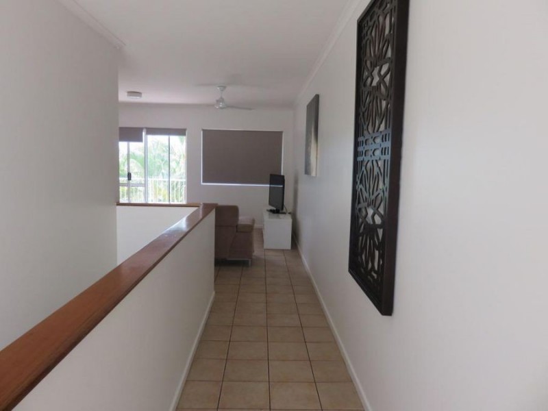 UNIT 20 REEFSIDE VILLAS 12 ESHELBY DRIVE, Cannonvale QLD 4802