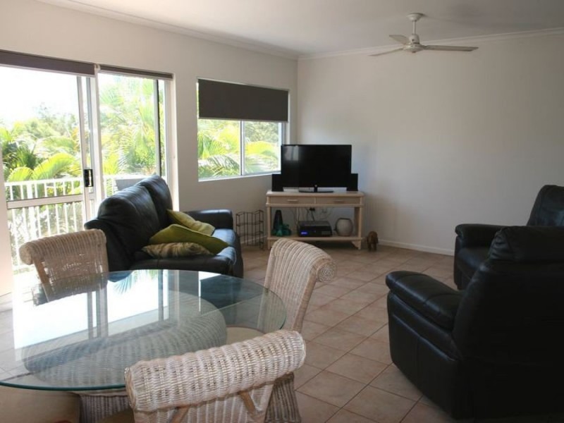 UNIT 22 REEFSIDE VILLAS  12 ESHELBY DRIVE, Cannonvale QLD 4802