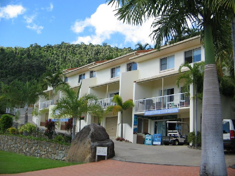 UNIT 22/12 REEFSIDE VILLAS ESHELBY DRIVE, Cannonvale QLD 4802