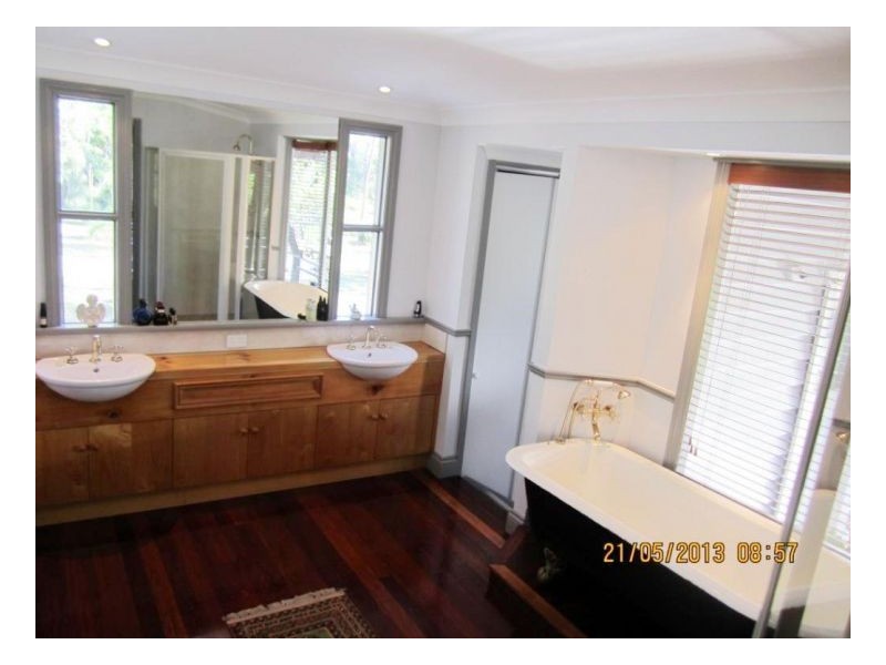 10 LAWSON STREET, Whitsundays QLD 4802