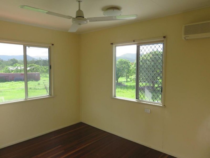 8553 BRUCE HIGHWAY, Bloomsbury QLD 4799