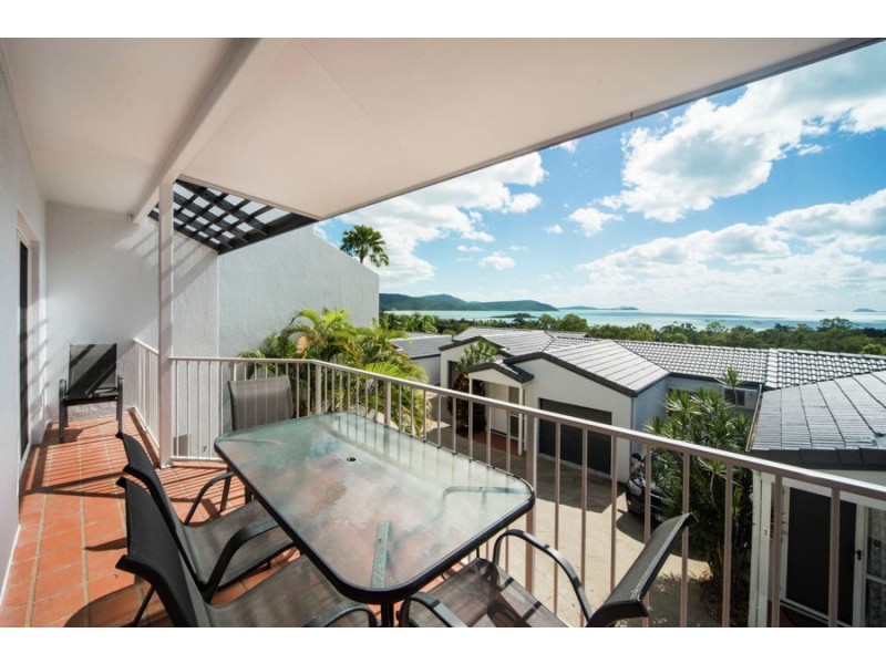 UNIT 7 REEFSIDE 12 ESHEBLY DRIVE, Cannonvale QLD 4802