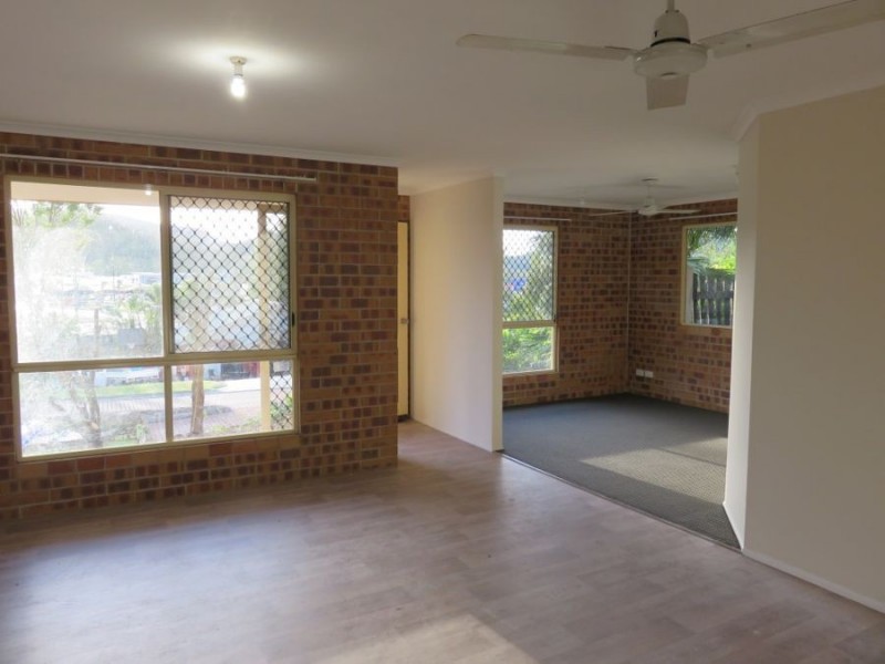35 SOUTH MOLLE BOULEVARD, Cannonvale QLD 4802