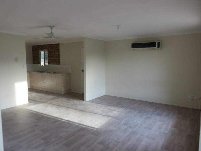 35 SOUTH MOLLE BOULEVARD, Cannonvale QLD 4802