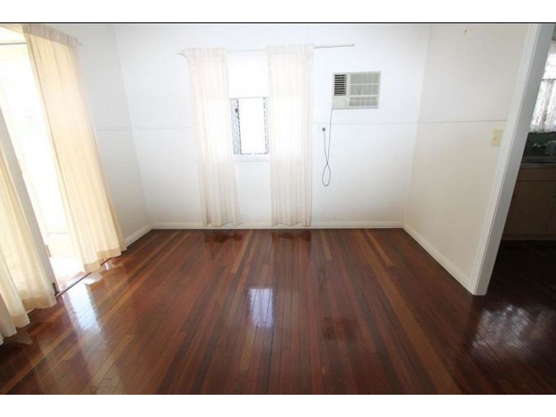 15 LAWSON ST, Ayr QLD 4807