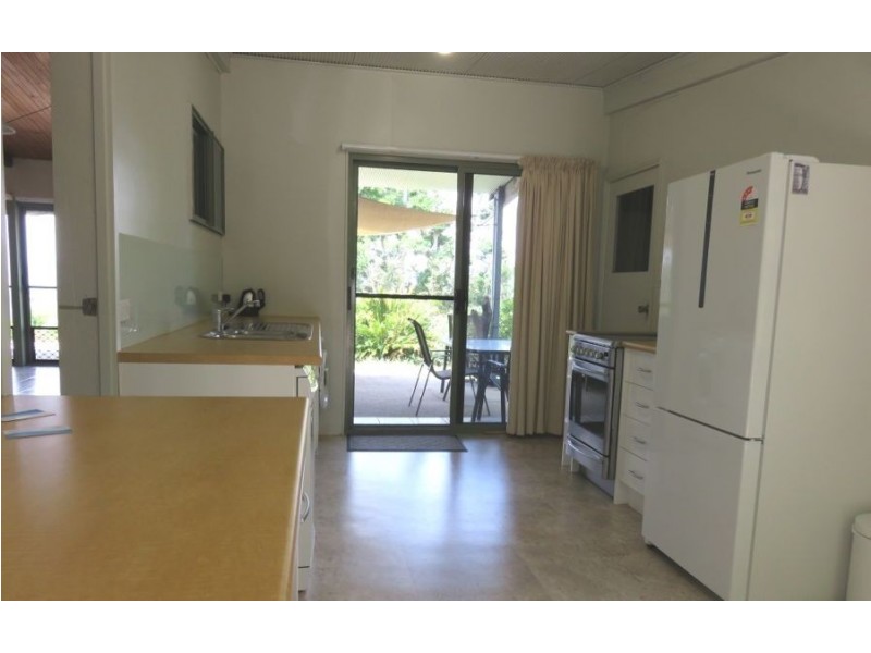 130 CAMILLE DR, Strathdickie QLD 4800