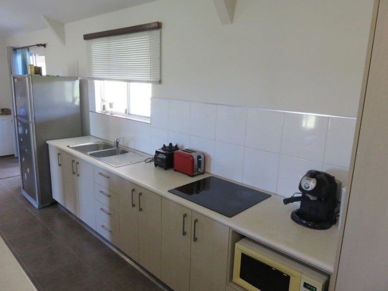 522 MIDGE POINT RD, Bloomsbury QLD 4799