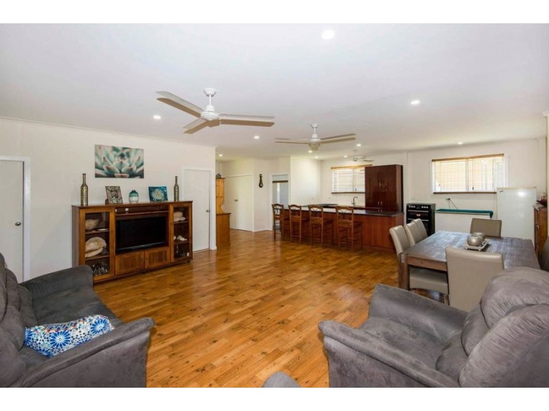 220 STAFFORDS ROAD, Bloomsbury QLD 4799