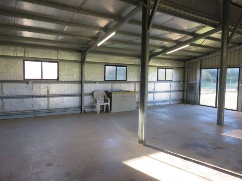 12 BUNDESEN AVE, Midge Point QLD 4799