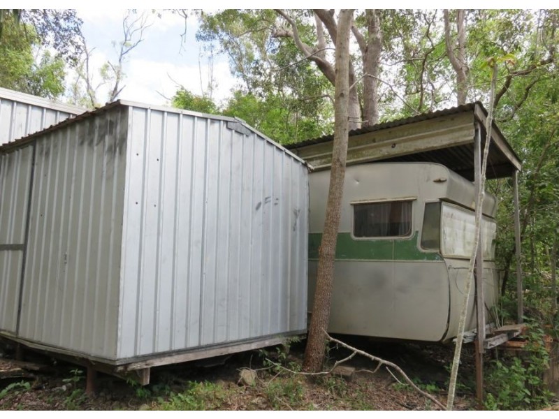 99 LELONA DRIVE, Bloomsbury QLD 4799