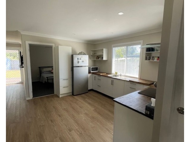 33 MARINE PARADE, Midge Point QLD 4799