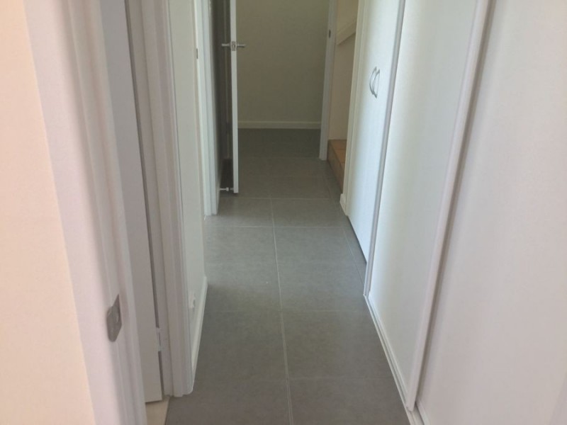 UNIT 4 REEFSIDE 12 ESHEBLY DRIVE, Cannonvale QLD 4802