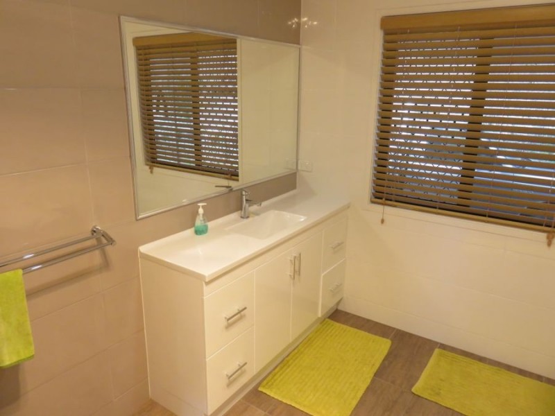 2/1664C SHUTE HARBOUR ROAD, Cannonvale QLD 4802