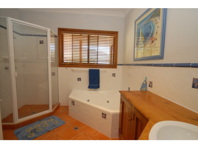 Hideaway Bay QLD 4800