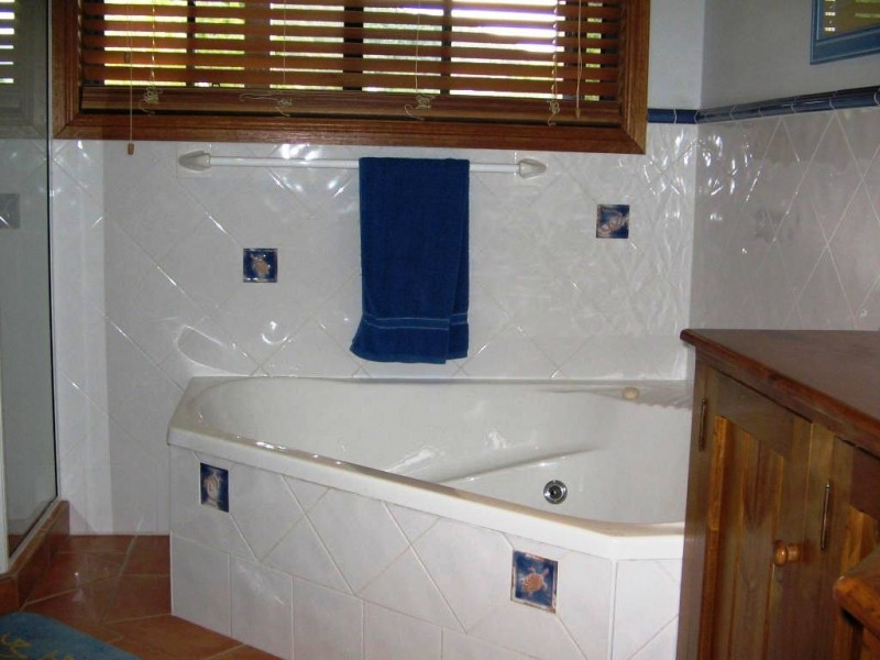 Hideaway Bay QLD 4800