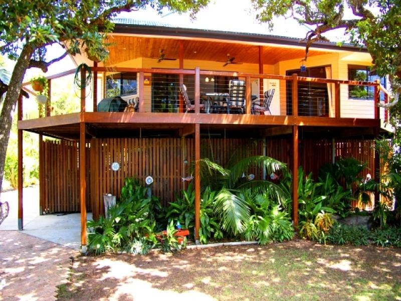 Hideaway Bay QLD 4800