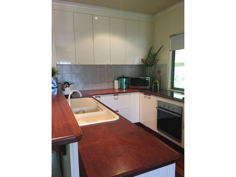 27 JACKSON STREET, Midge Point QLD 4799