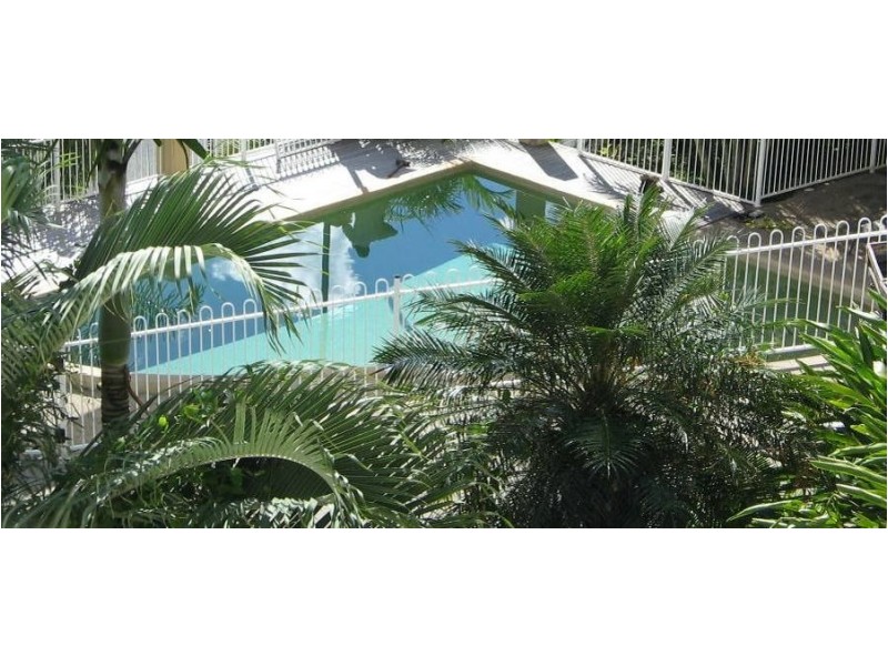 UNIT 9 REEFSIDE VILLAS 8-12 ESHELBY DRIVE, Cannonvale QLD 4802