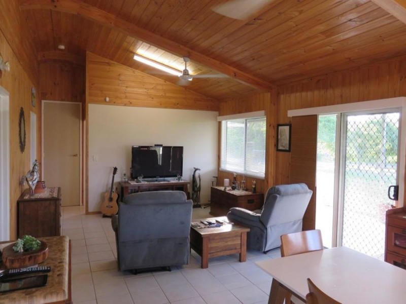 23 WHITSUNDAY DRIVE, Bloomsbury QLD 4799