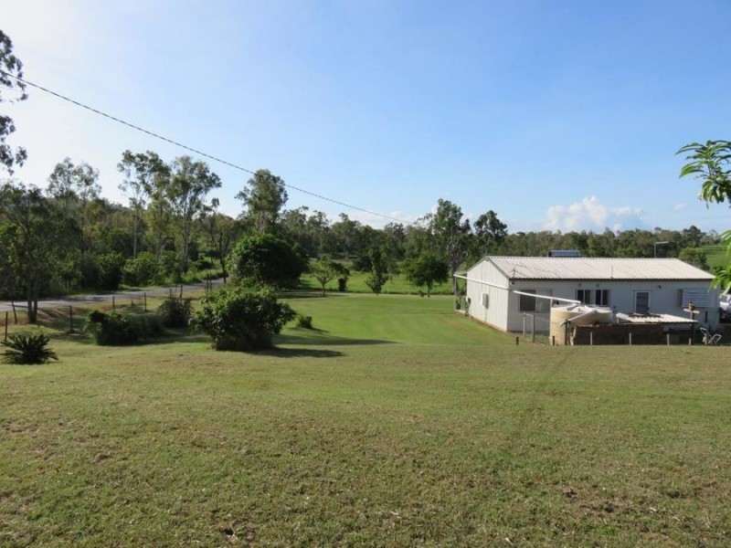 23 WHITSUNDAY DRIVE, Bloomsbury QLD 4799