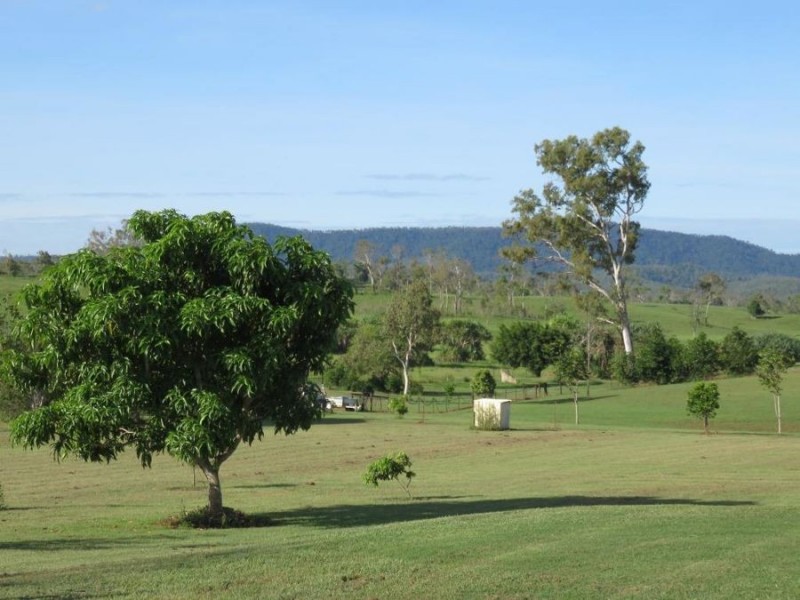 23 WHITSUNDAY DRIVE, Bloomsbury QLD 4799
