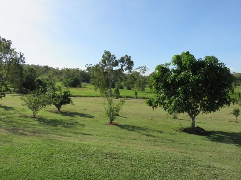 23 WHITSUNDAY DRIVE, Bloomsbury QLD 4799