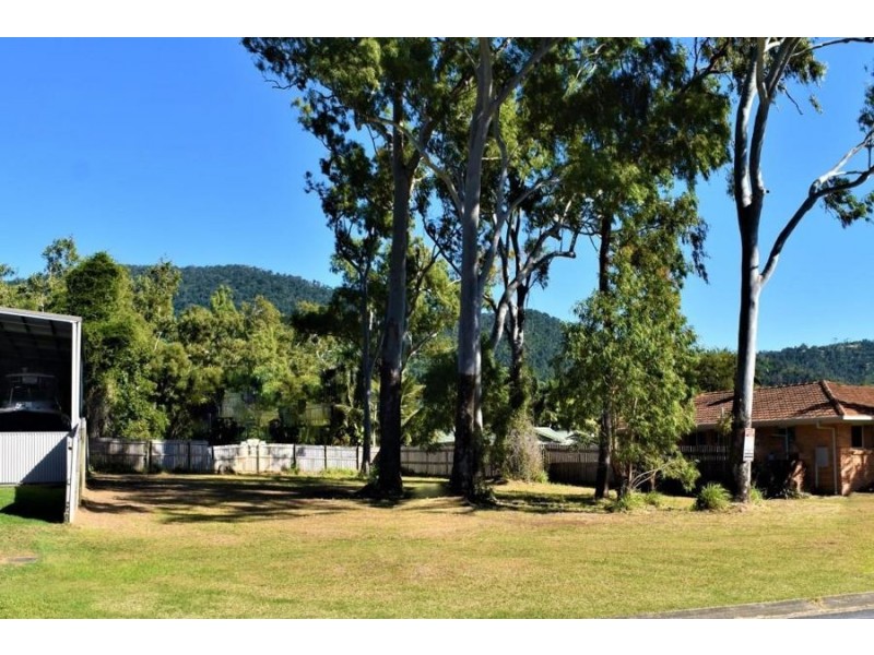 42 ERROMANGO DRIVE, Jubilee Pocket QLD 4802