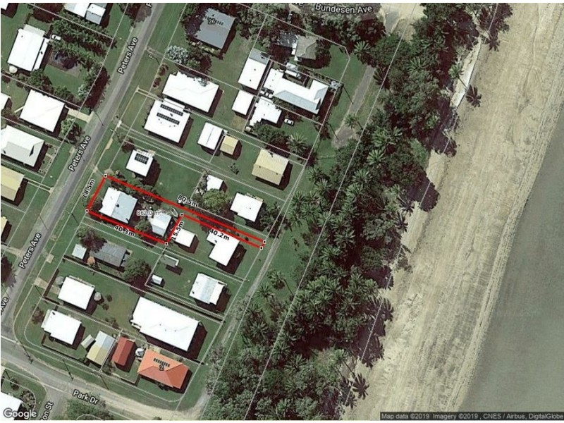 14 PETERS AVE, Midge Point QLD 4799